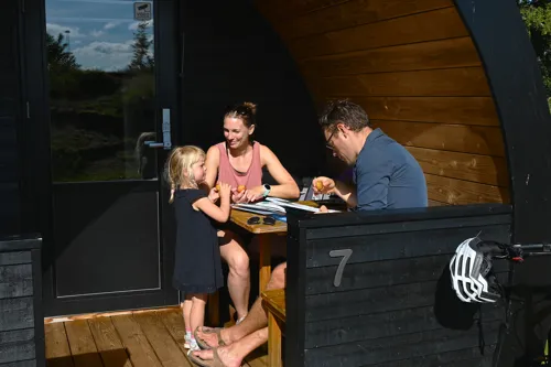 Annebergs Limtræ Natursuiter Hytter Terrasse Familie