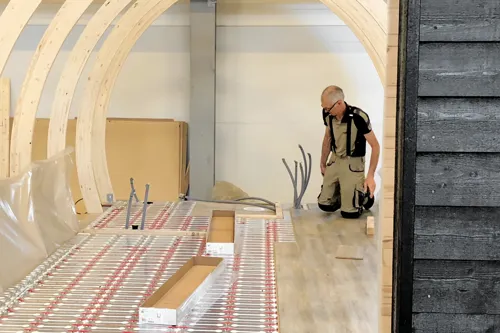 Annebergs Limtræ Natursuiter Hytter Hal Gulv